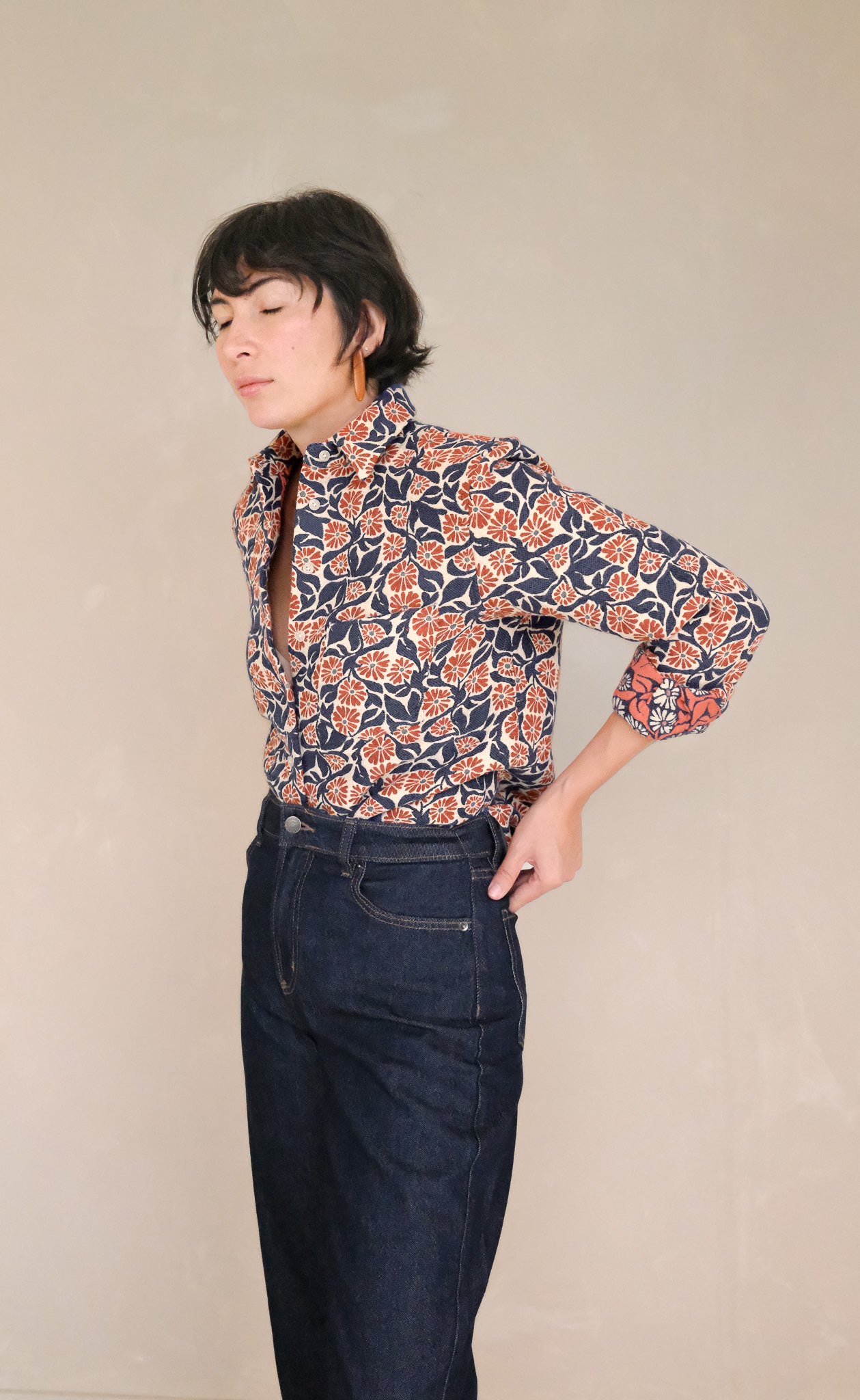 The Moorlander - Proper Fit - Antique Floral Jacquard