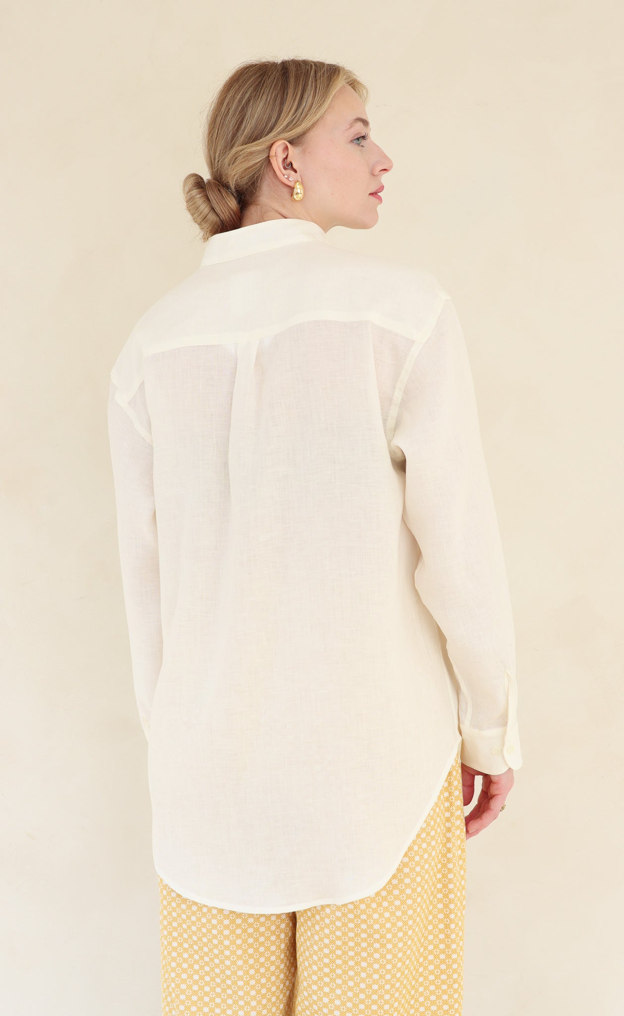 The Friend - Wayward Fit Tunic - Cream 100% Linen