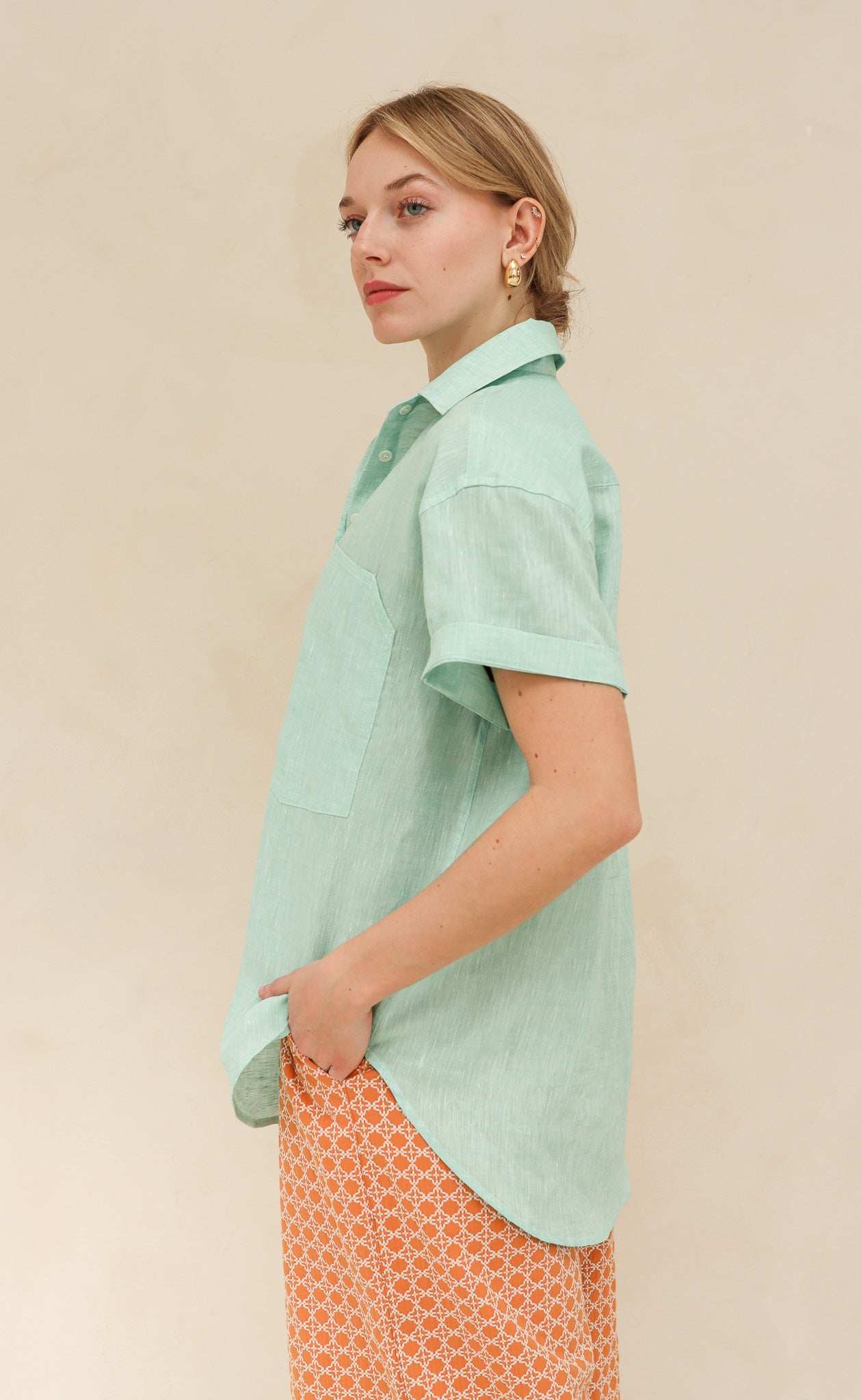 The Friend - Wayward Fit - Sea Mist 100% Linen