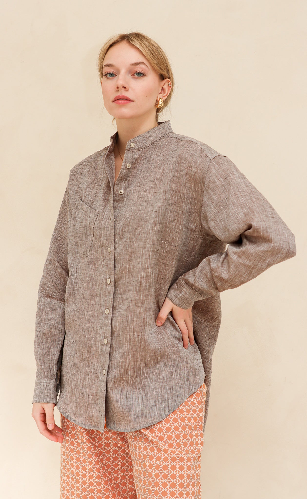 The Friend - Wayward Fit Tunic - Oak Brown 100% Linen