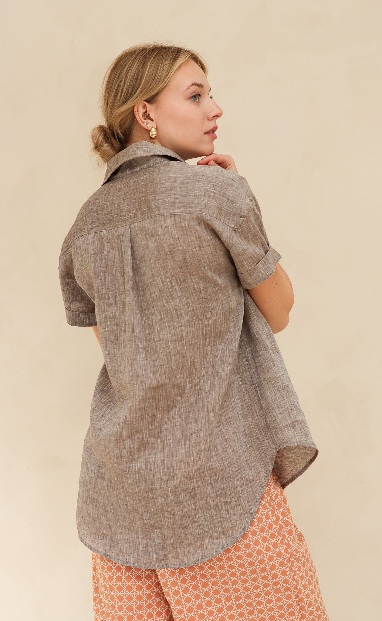 The Friend - Wayward Fit - Oak Brown 100% Linen