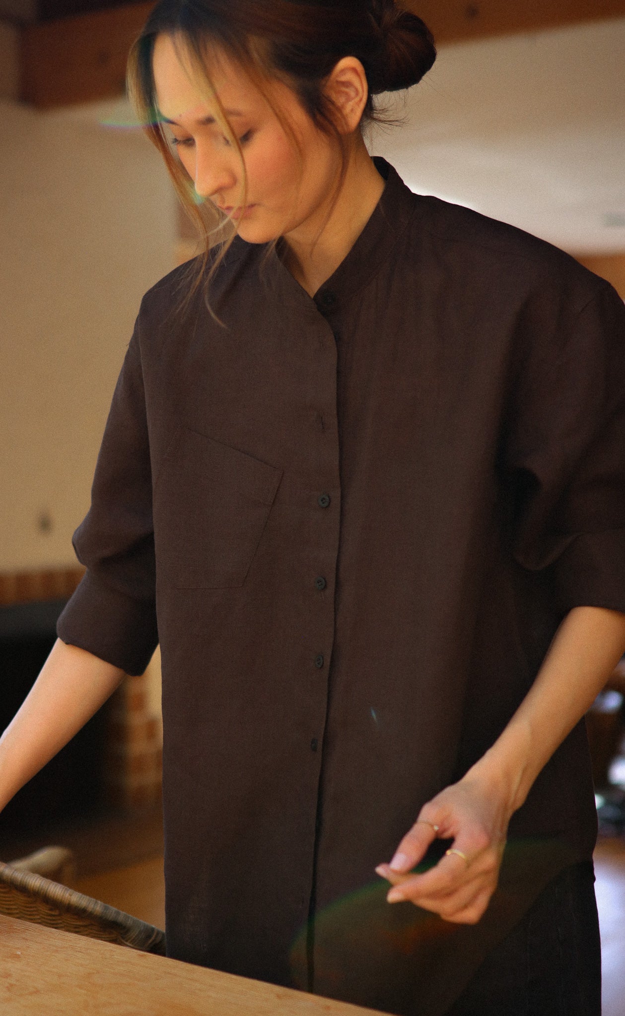 The Friend - Wayward Fit Tunic - Espresso 100% Linen