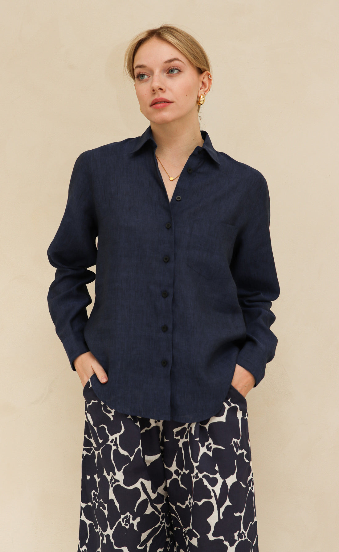 The Friend - Women's Navy 100% Linen Button-Down – Power Of My People