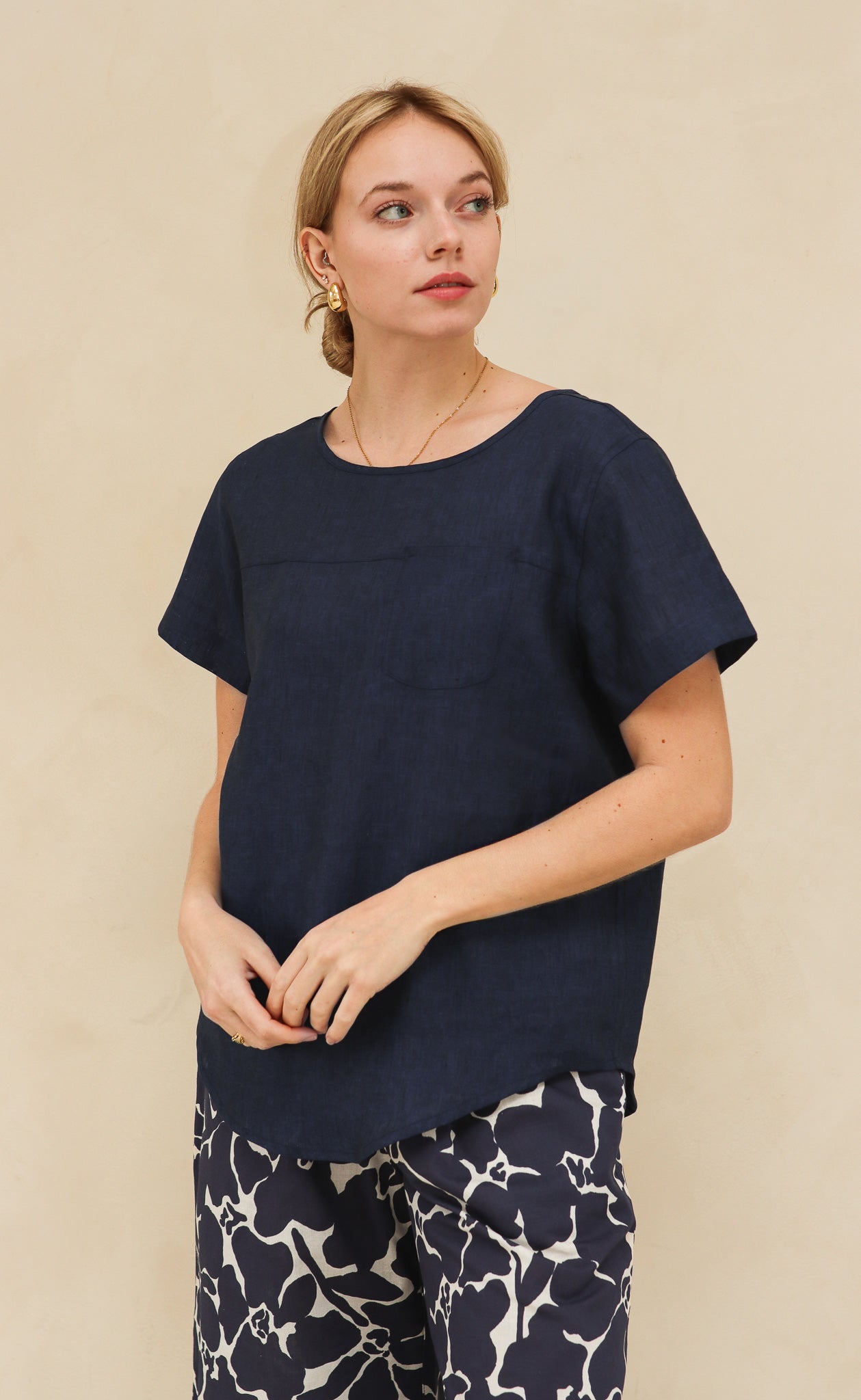 The Friend - Woven Tee - Deep Navy 100% Linen