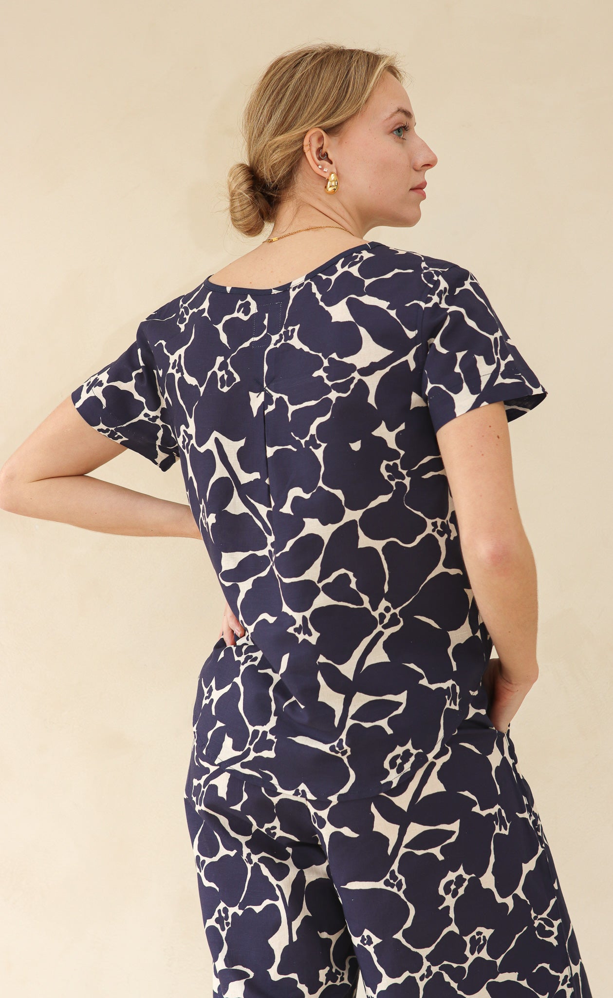 The Naturalist - Woven Tee - Linen Cotton Blend