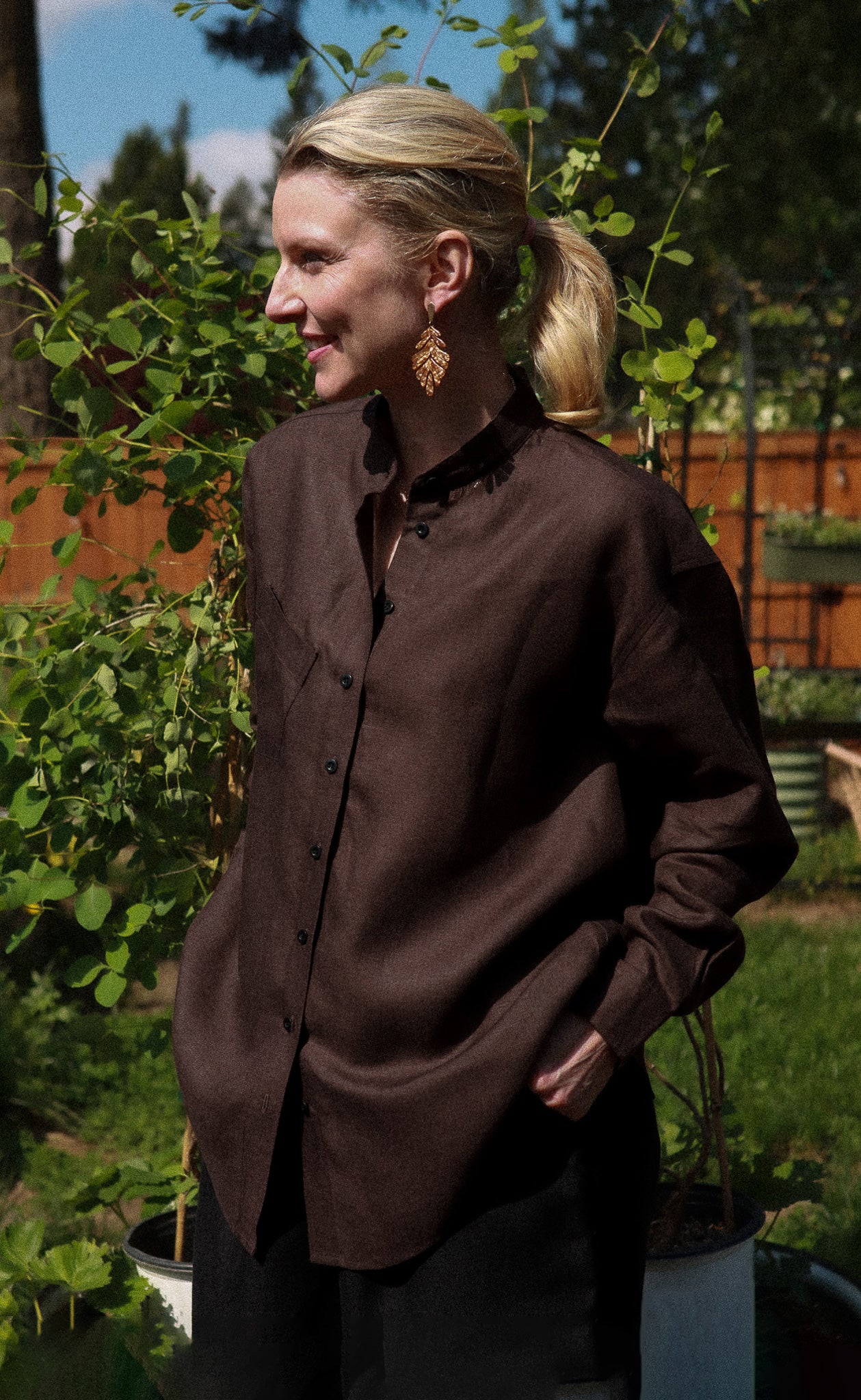 The Friend - Wayward Fit Tunic - Espresso 100% Linen