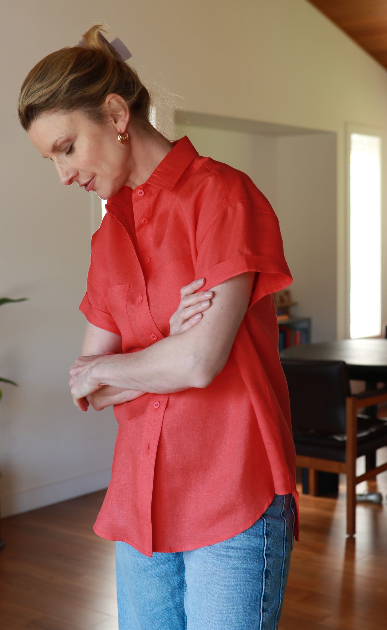 The Friend - Wayward Fit - Tomato Red 100% Linen