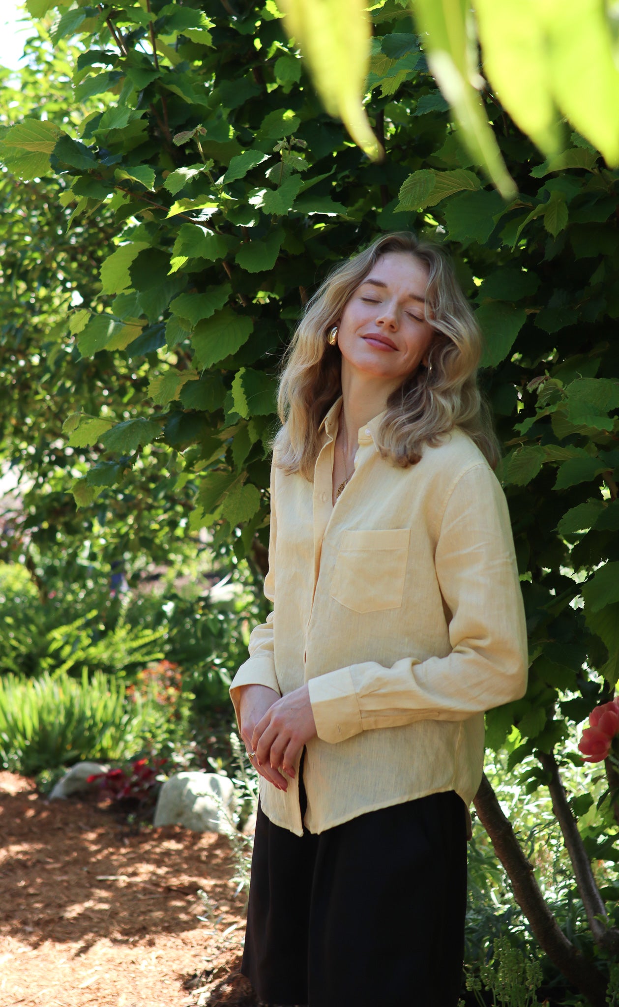 The Friend - Proper Fit - Daffodil 100% Linen