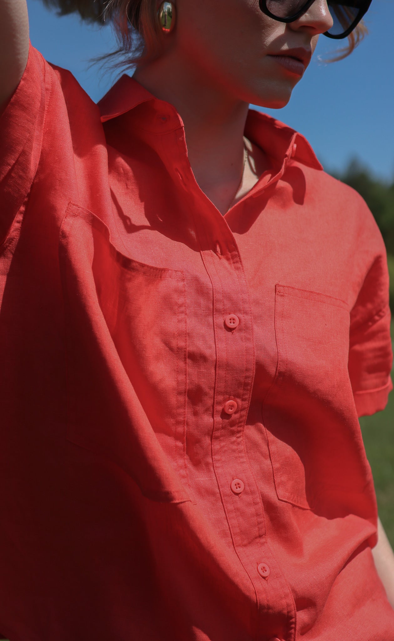 The Friend - Wayward Fit - Tomato Red 100% Linen