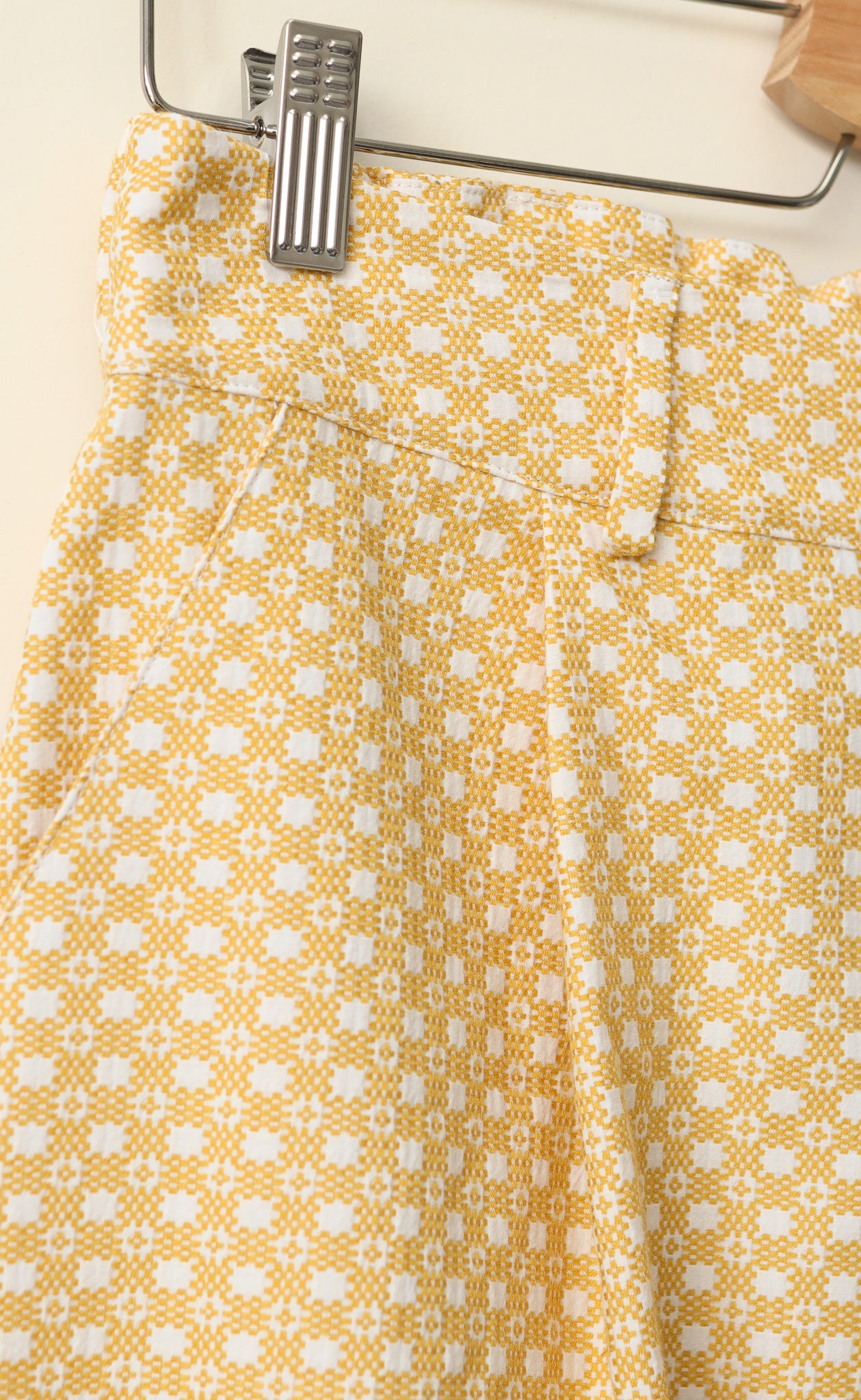 The Minimalist - Cropped Loose Pants - Primrose Cotton Jacquard