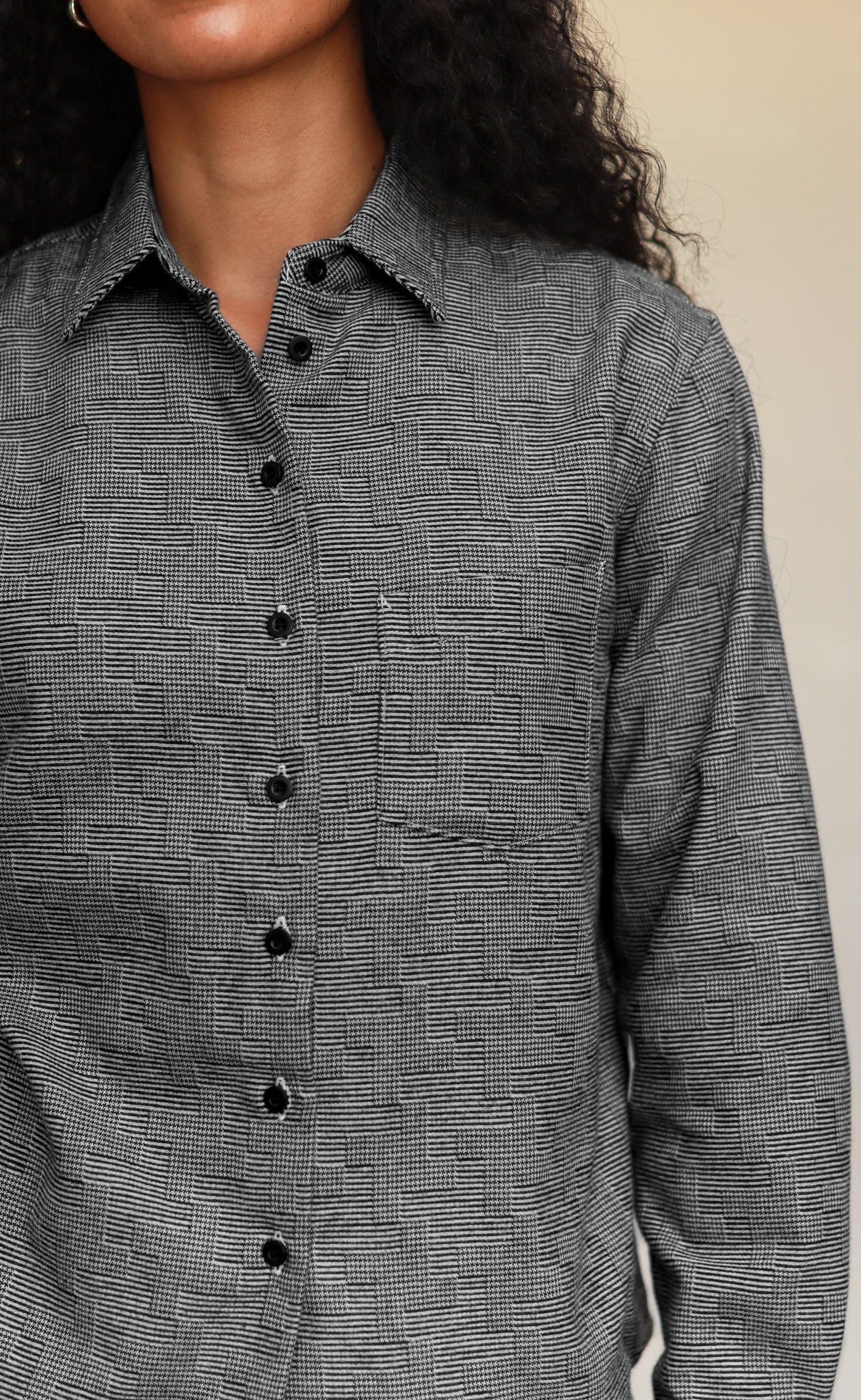 The Vanguard - Proper Fit - Black & White Windmill Flannel