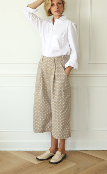 The Minimalist - Cropped Loose Pants - Oat Jacquard