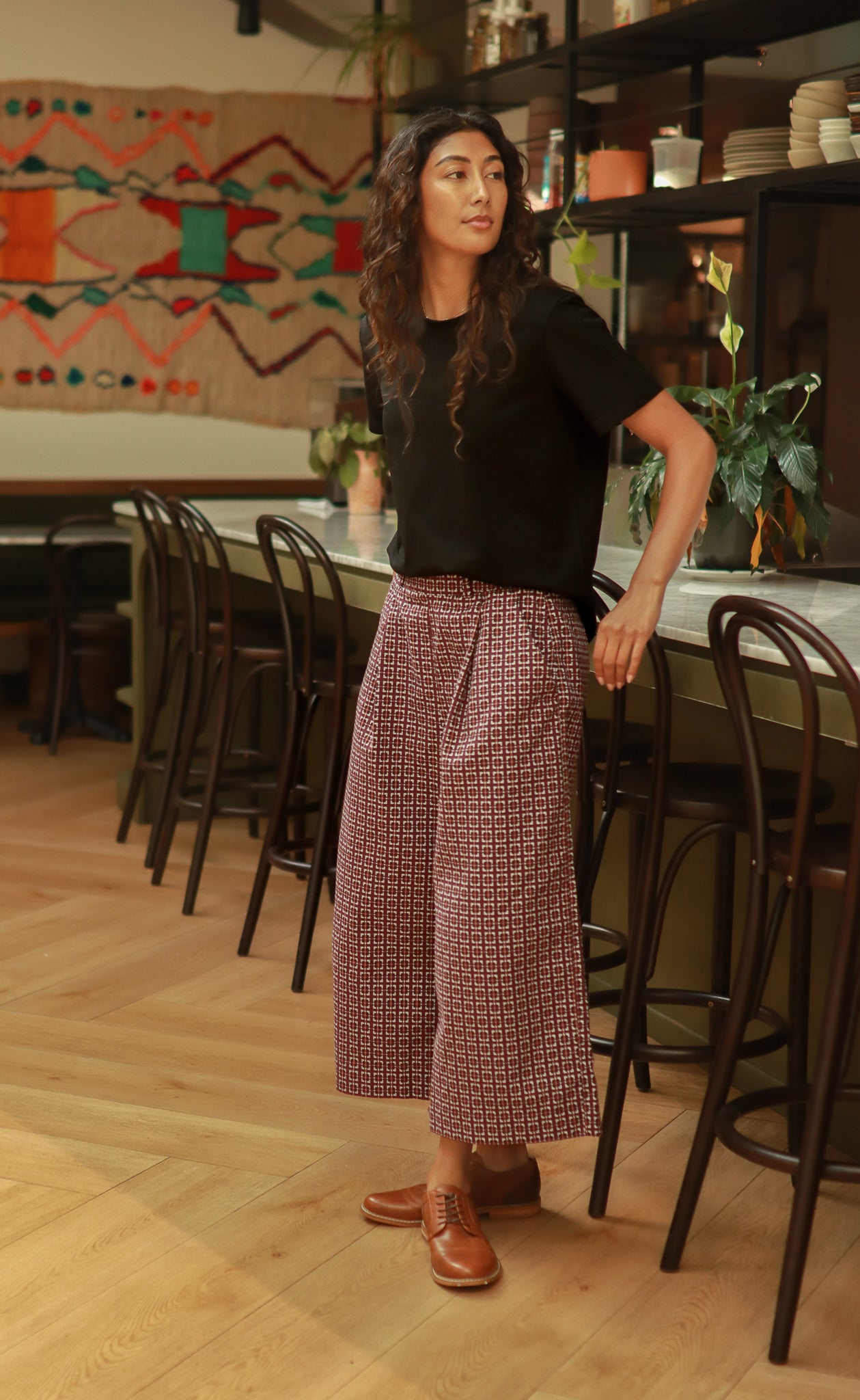 The Minimalist - Cropped Loose Pants - Aubergine + Grey Jacquard