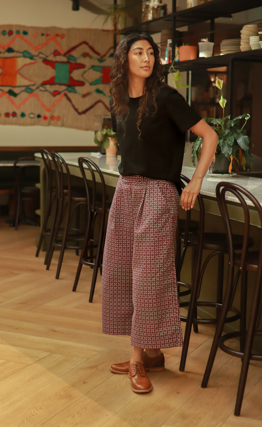 The Minimalist - Cropped Loose Pants - Aubergine + Grey Jacquard