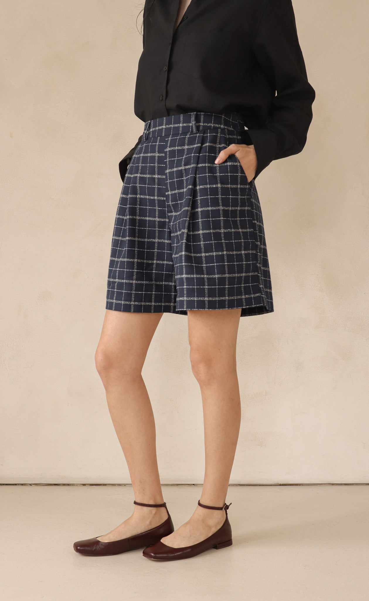 The Wanderer - High Waisted Shorts - Navy & Cream Plaid
