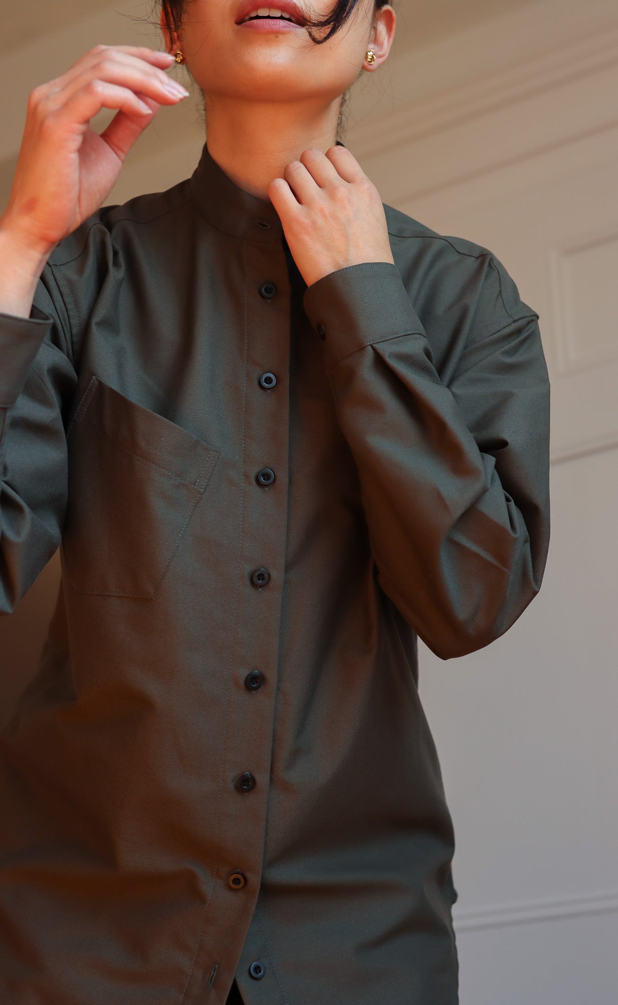 The Tailor - Wayward Fit Tunic - Dark Olive Cotton Oxford