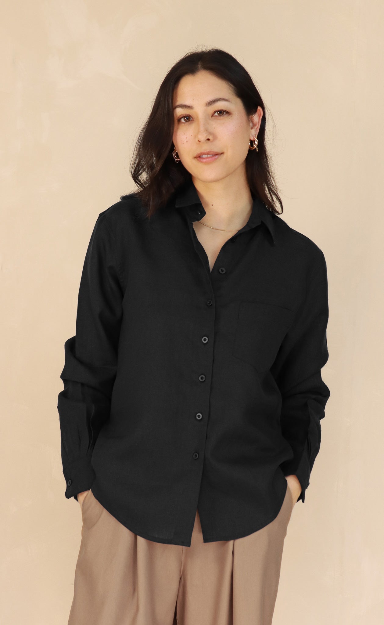 The Friend - Proper Fit - Black 100% Linen