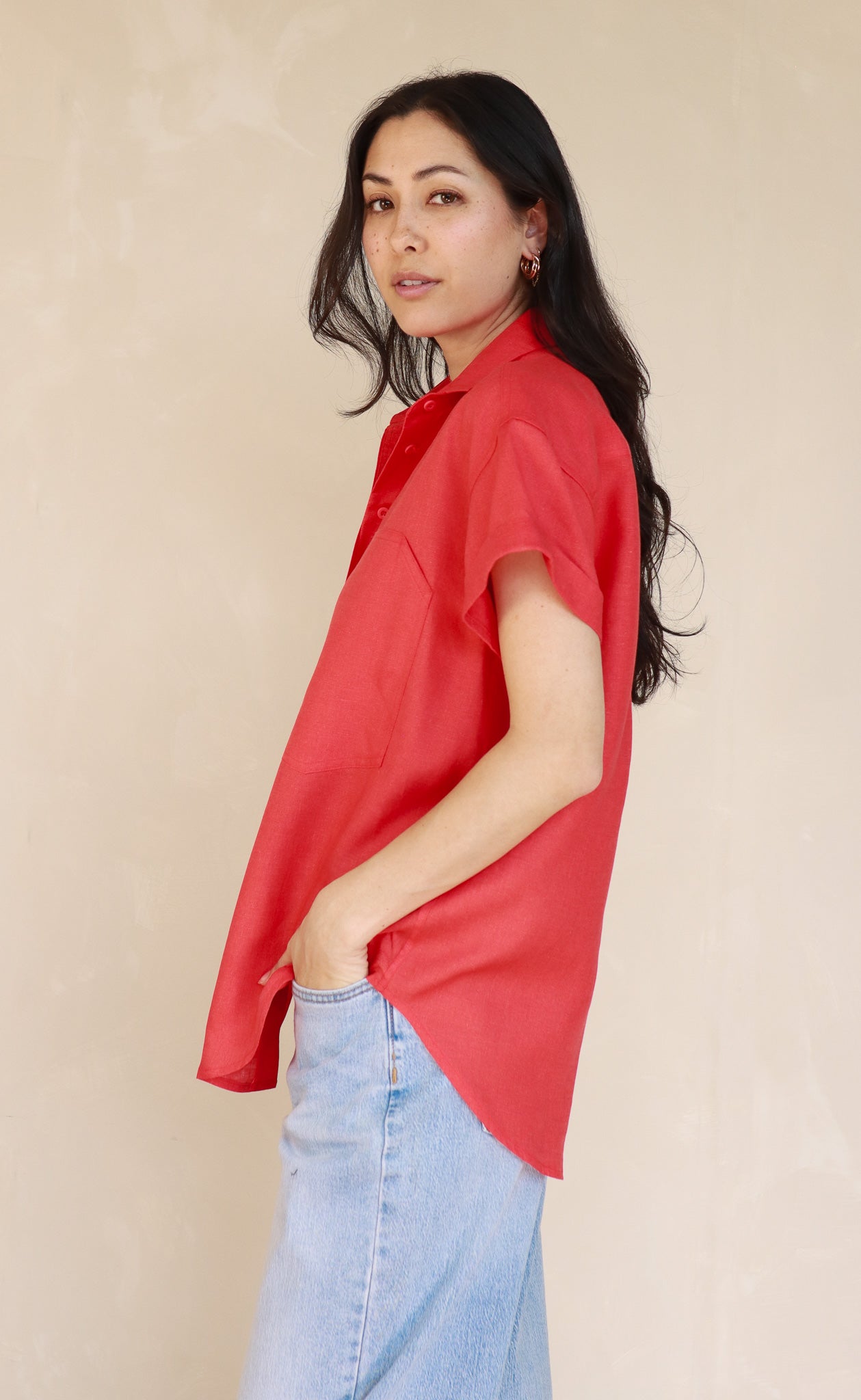 The Friend - Wayward Fit - Tomato Red 100% Linen