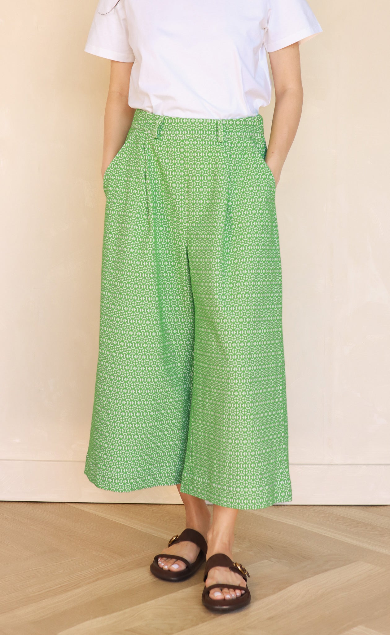 The Minimalist - Cropped Loose Pants -  Green + White Jacquard