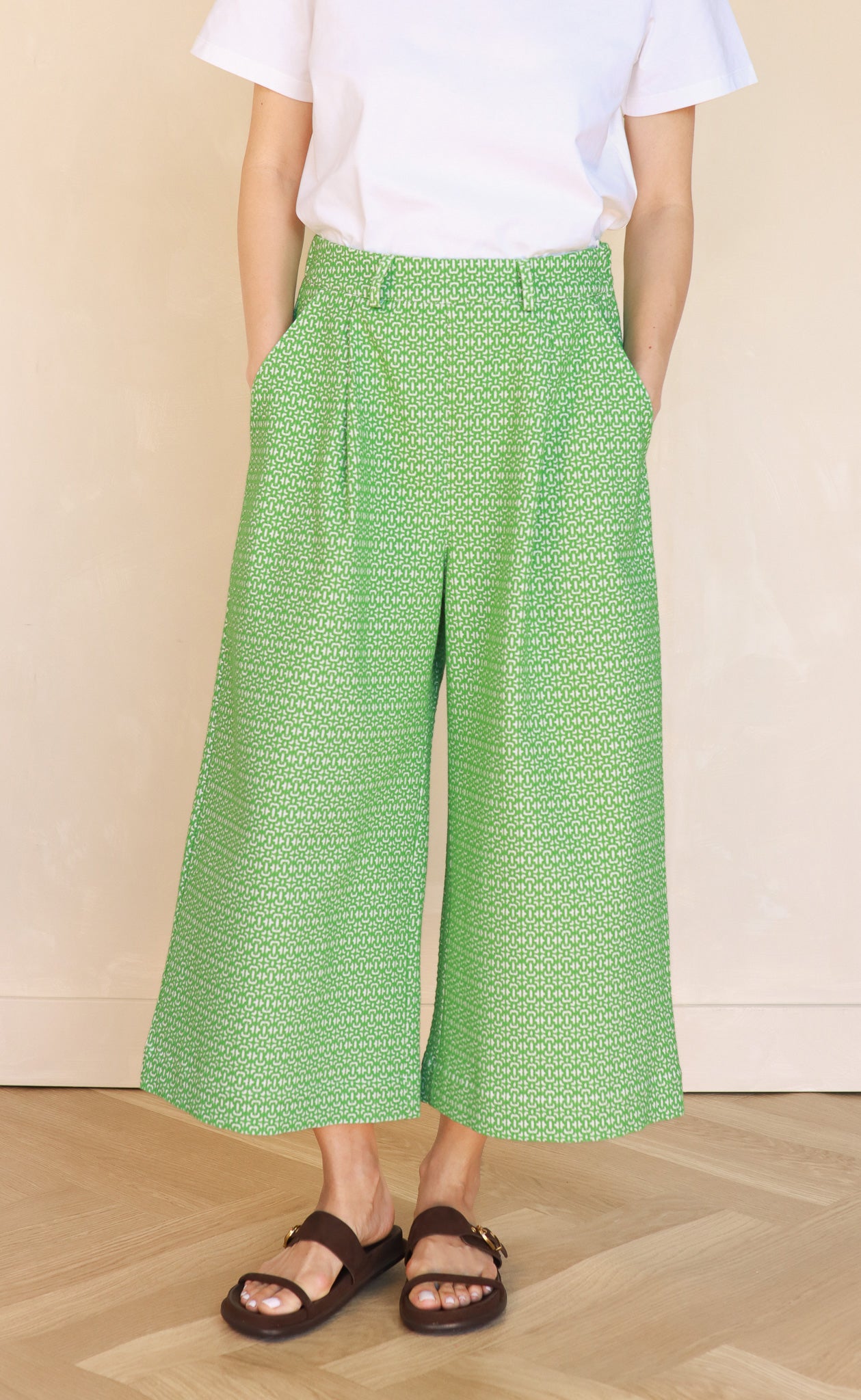 The Minimalist - Cropped Loose Pants -  Green + White Jacquard