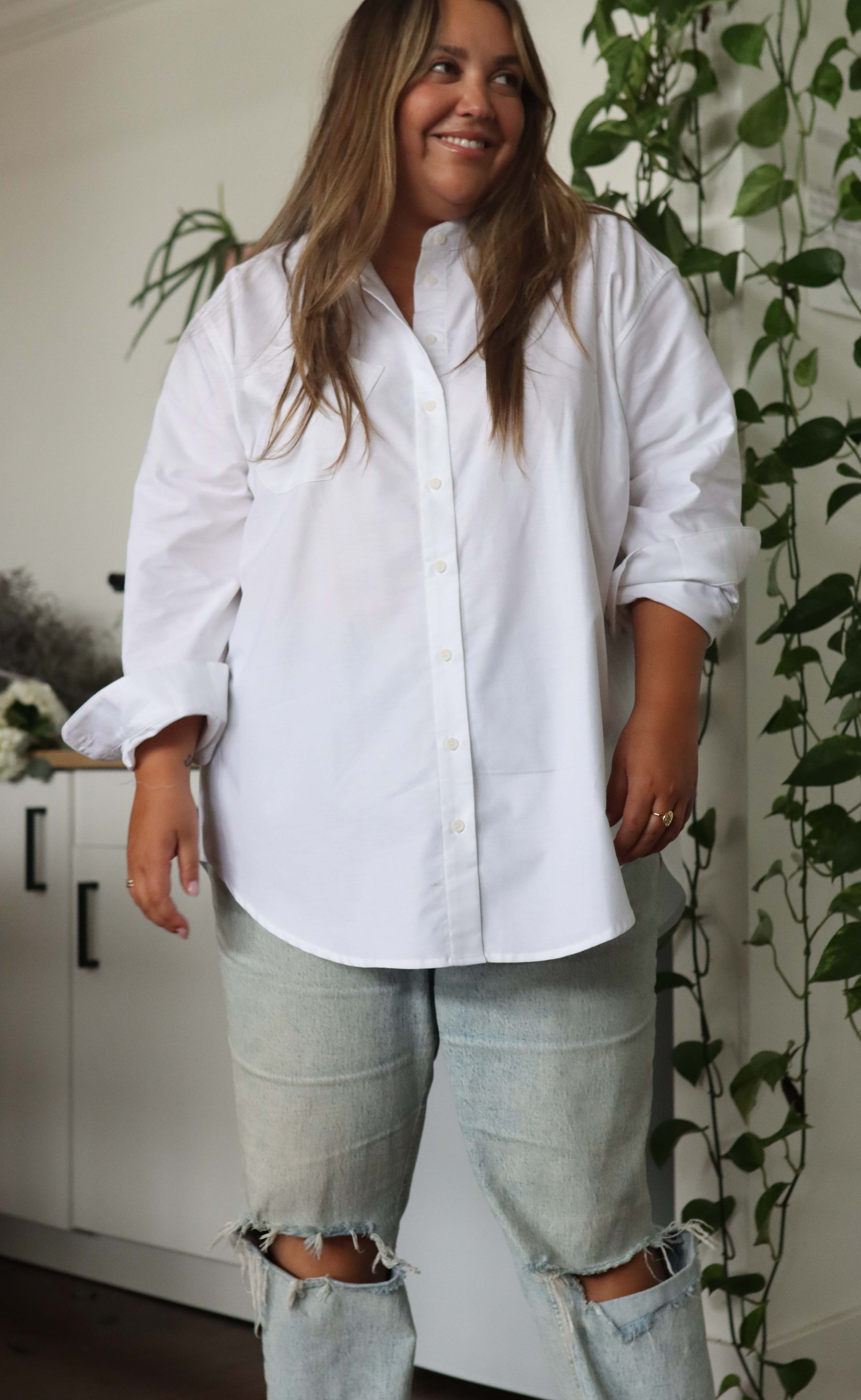 The Tailor - Wayward Fit Tunic - White Cotton Oxford